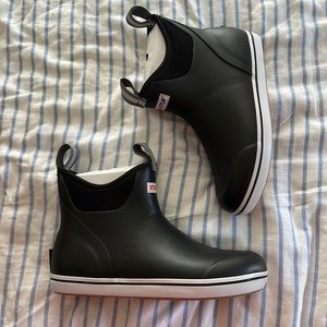 XTRATUF Black Ankle Deck Boot NEW